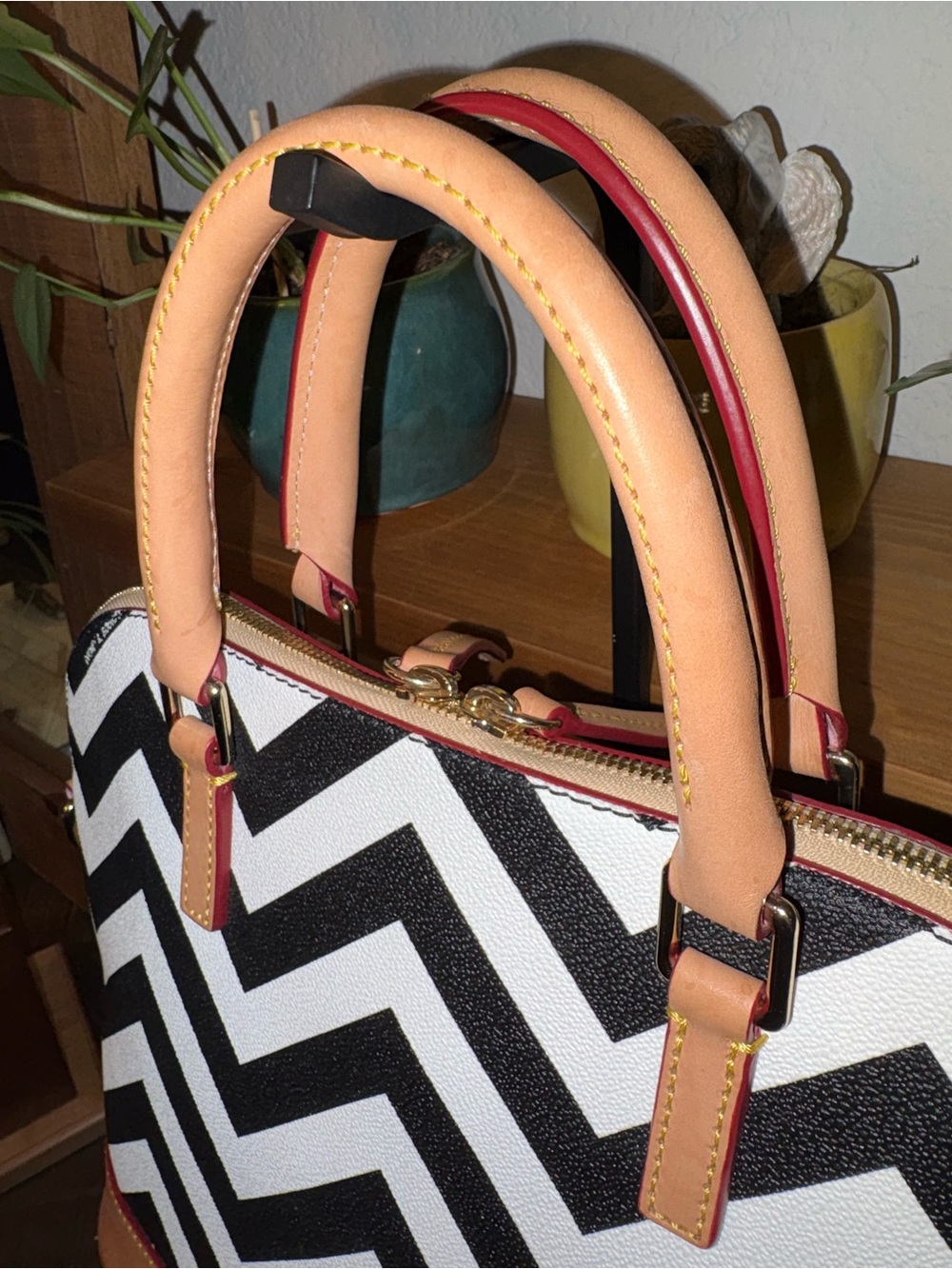 Dooney & Bourke Black and White Chevron Satchel with Tan Trim - Picture 4 of 12